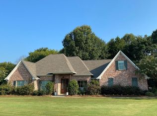 207 Viewpointe Cv, Clinton, MS 39056