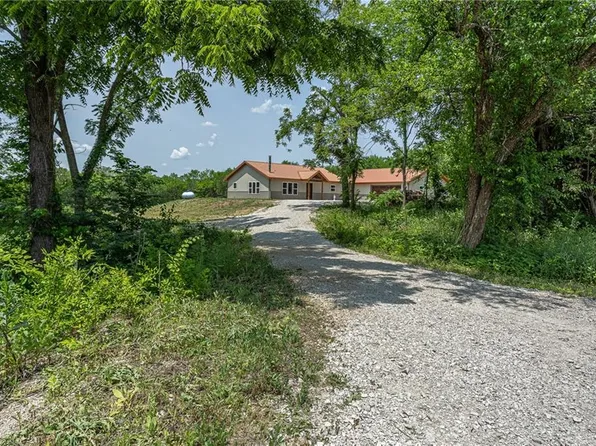 3751 Highway B, Cowgill, MO 64637