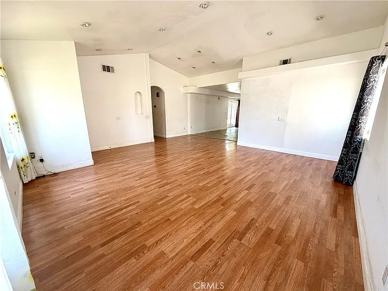 12286 Maxon Ln — Photo 5