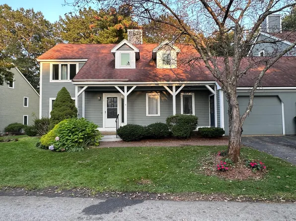 5 Quaker Rd, Nashua, NH 03063