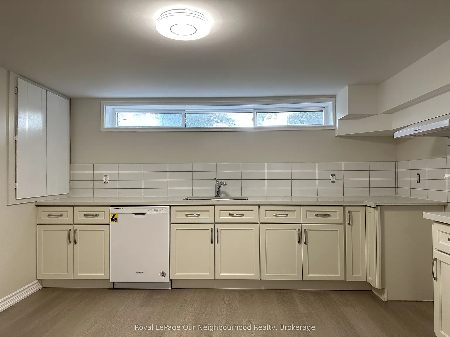 2 bed, $1,800 — Photo 2