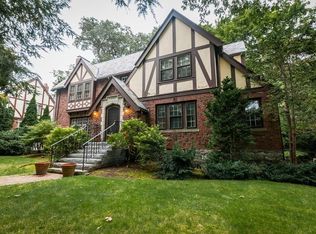 1151 Commonwealth Ave, Newton, MA 02465