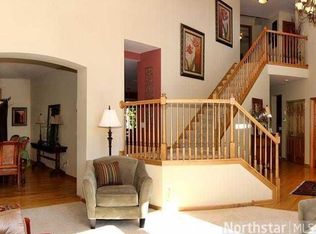 18905 Irvona Ave, Lakeville, MN 55044