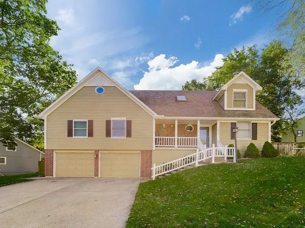 18401 E 26th Ct S, Independence, MO 64057