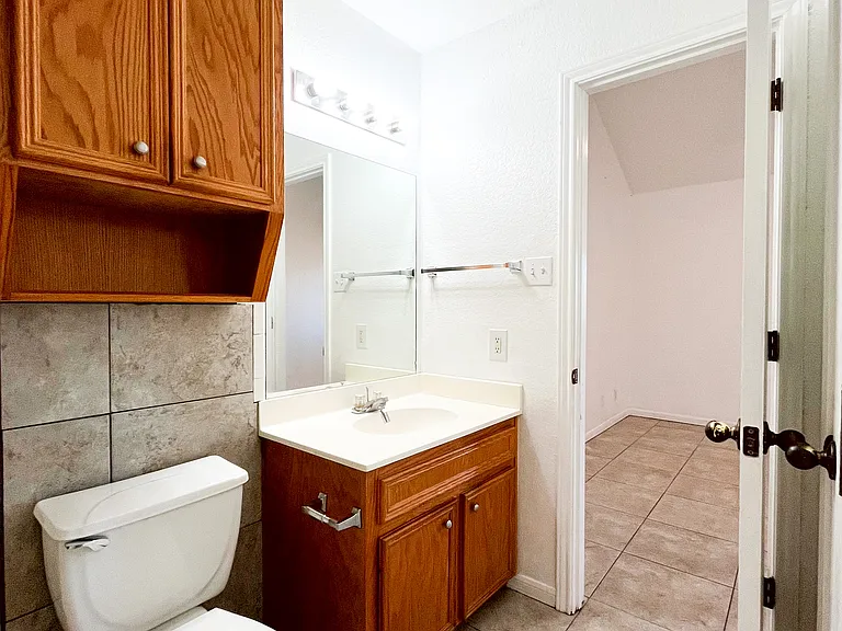 2603 Edgefield St #B — Photo 23