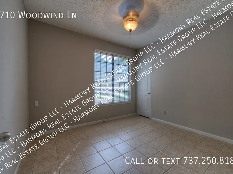 1710 Woodwind Ln — Photo 12