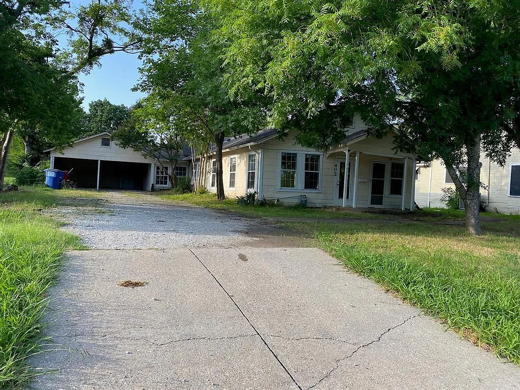 3 bed, 1598 sqft, $1,490 — Photo 3