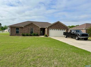 19227 Racheals Loop, Athens, AL 35611