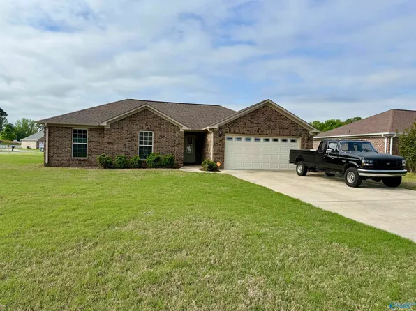 19227 Racheals Loop, Athens, AL 35611
