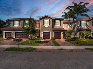 6522 Monterey Poin #202, Naples, FL 34105