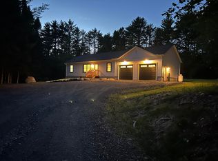 57 Bigelow Rd, Saint Albans, ME 04971