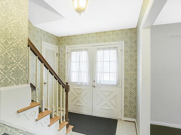 5th image of 4441 Cranbrook Dr