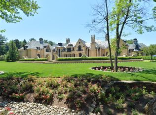 55 Twin Brooks Rd, Saddle River, NJ 07458