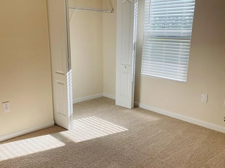 291 Pasadena Dr — Photo 5