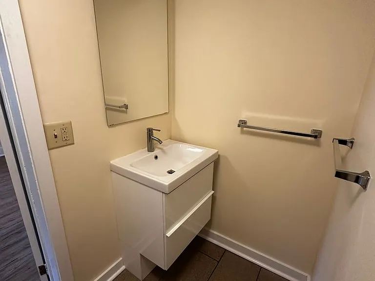 9 Lakeview Terrace — Photo 11