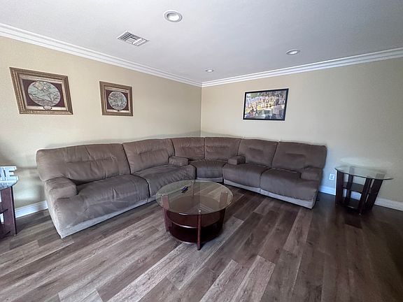 3rd image of 2215 Angelcrest Dr #A