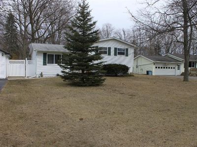 4415 S Dye Rd, Swartz Creek, MI, 48473