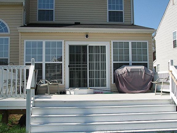 3rd image of 8410 Shillelagh Dr
