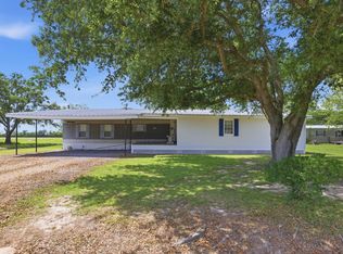 17427 Peloquin Rd, Jennings, LA 70546