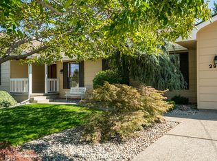 2925 NW Cascade Ave, East Wenatchee, WA 98802