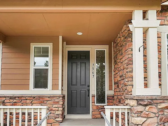 4 bed, 2968 sqft, $3,895 — Photo 1