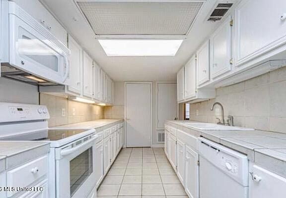 5th image of 5125 Old Canton Rd APT 218