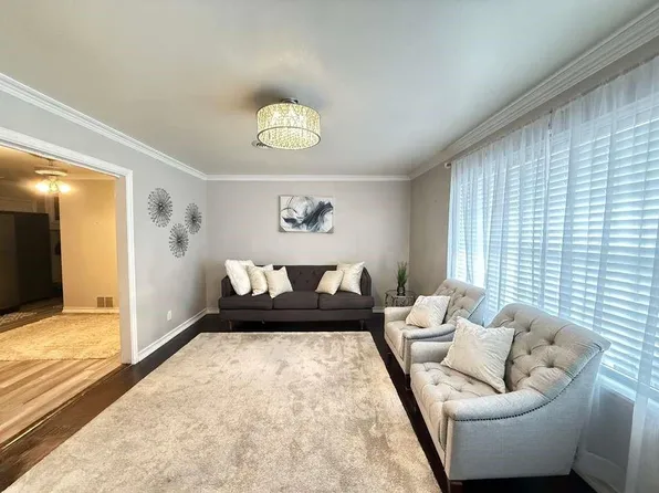 6833 Bellaire Blvd, Houston, TX 77074