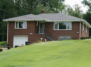 352 Walnut St, Baden, PA 15005