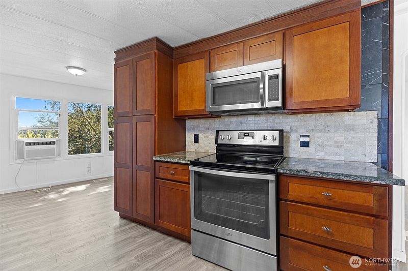 3rd image of 2419 Jahn Avenue NW #14