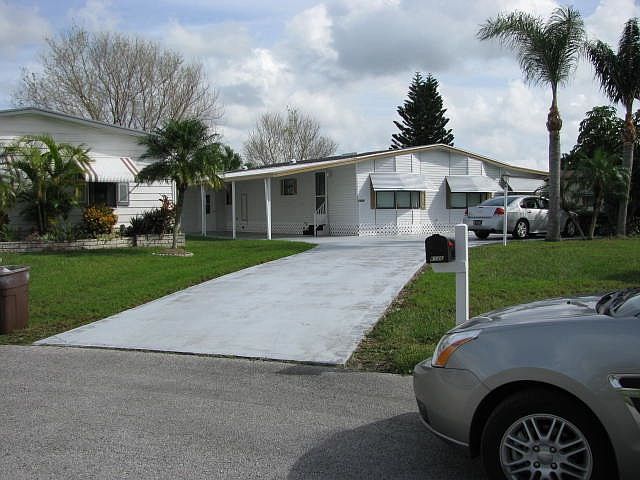 1st image of 6124 Spanish Lakes Blvd