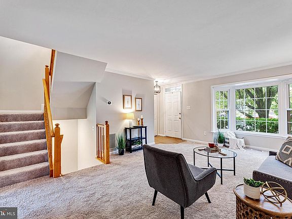 5th image of 5823 Westwater Ct