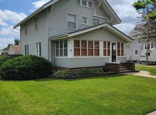 223 2nd St E, Cresco, IA 52136
