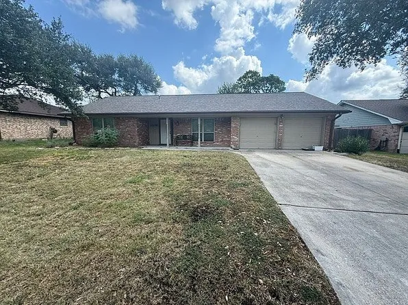 3805 Woodmere Dr, Bryan, TX 77802