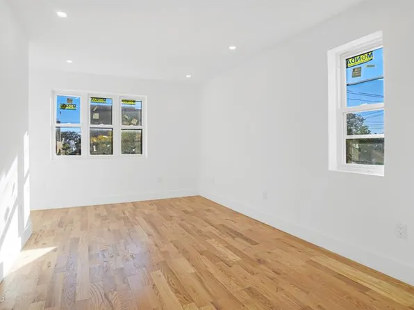 1011 East 221th Street image 13 of 29