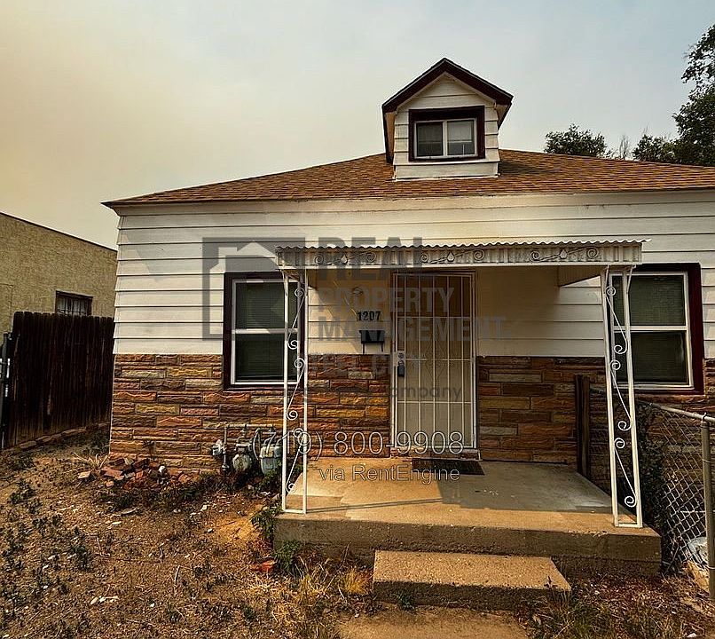 1st image of 1207 W 15th St