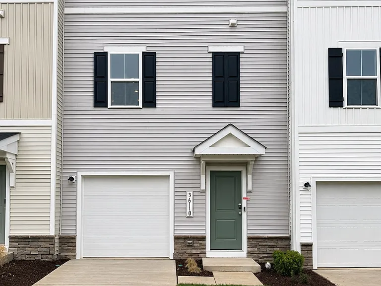 36110 Wilderness Shores Way — Photo 1