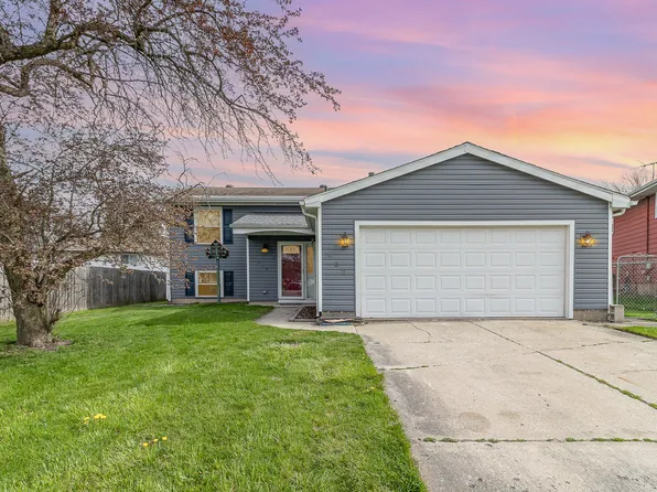 982 W 72nd Ave, Merrillville, IN 46410
