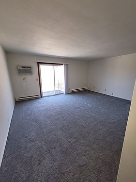 5th image of 1393 Meadowcreek Dr