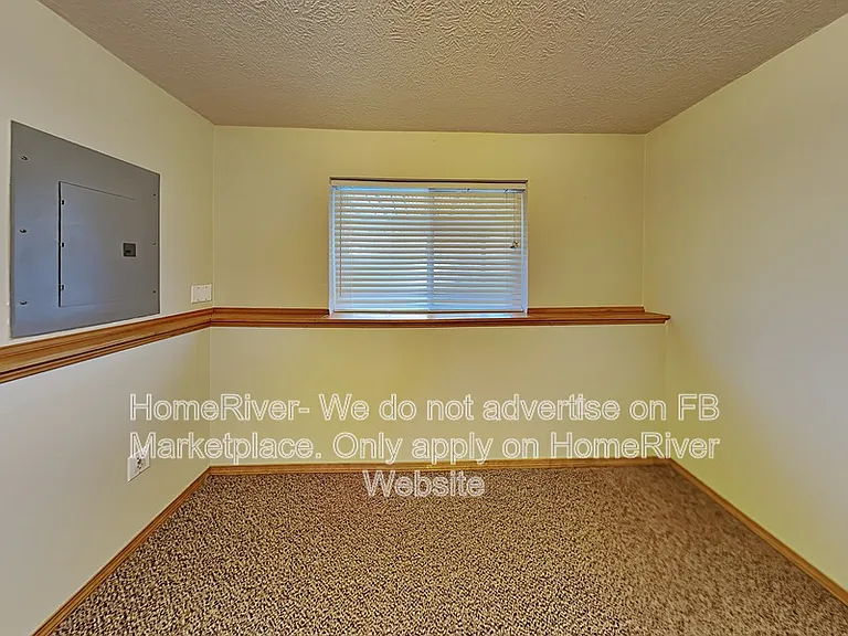 1811 E 8th Ave — Photo 12