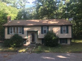 45 Howland Rd, Lakeville, MA 02347