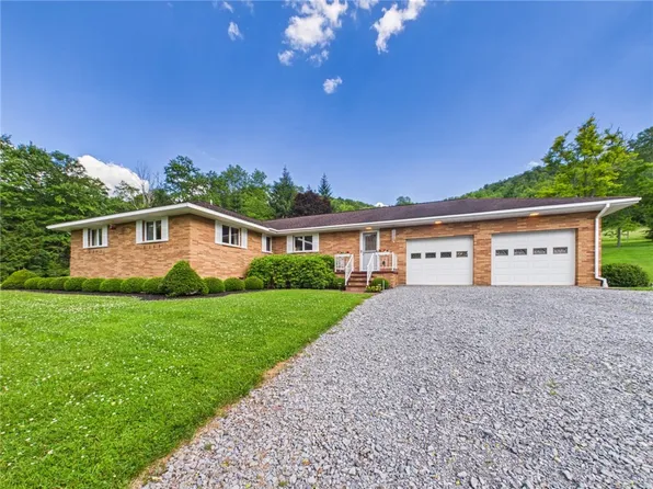 657 Reilly Holw, Smethport, PA 16749