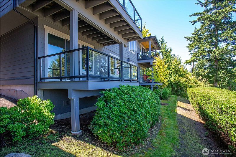5th image of 4938 Portalis Way #6