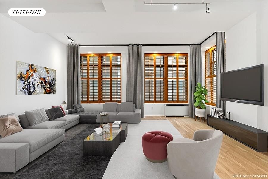 1st image of 252 7th Ave APT 6B