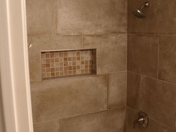 5th image of 4533 N 22nd St Unit 113