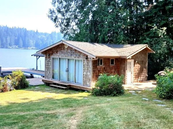 425 W Shore Loop Road, Snohomish, WA 98290