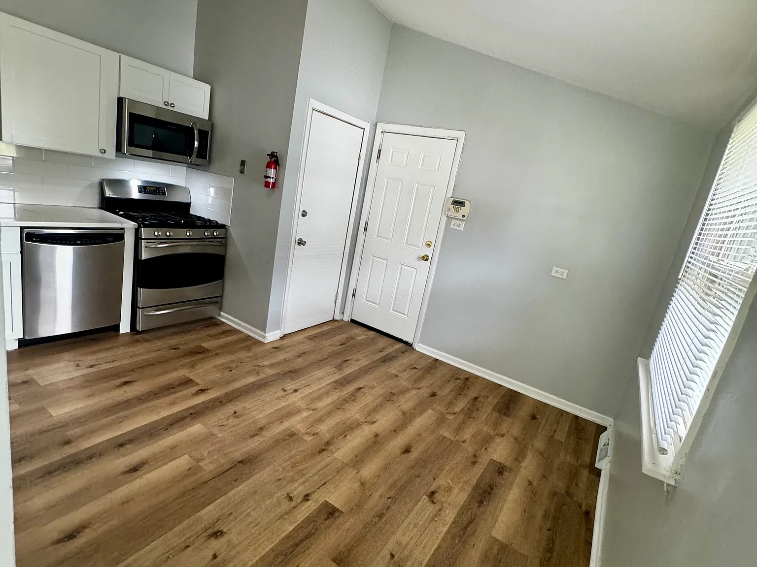 Justine St, Markham — Photo 2
