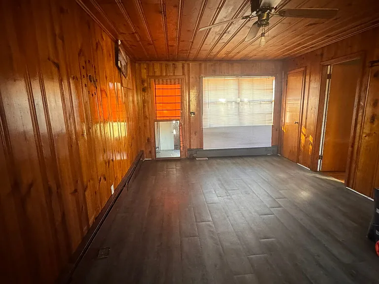 131 Tower Heights Rd — Photo 5