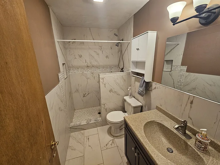 1788 Tanglewood Dr #1790 — Photo 8