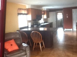 242 Brainerd St, South Hadley, MA 01075