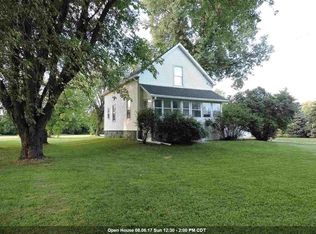 2406 Indian Point Rd, Oshkosh, WI 54901